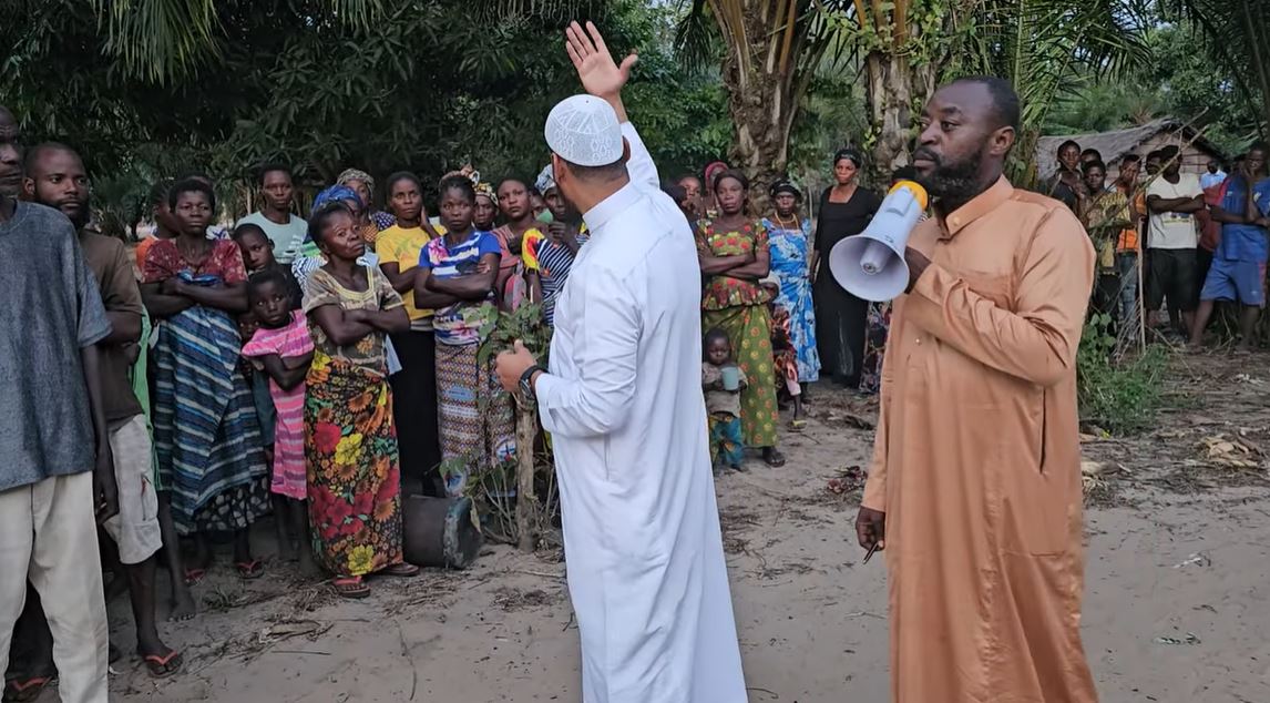 Sponsoring Islamic preachers in remote African villages in Sierra Leone